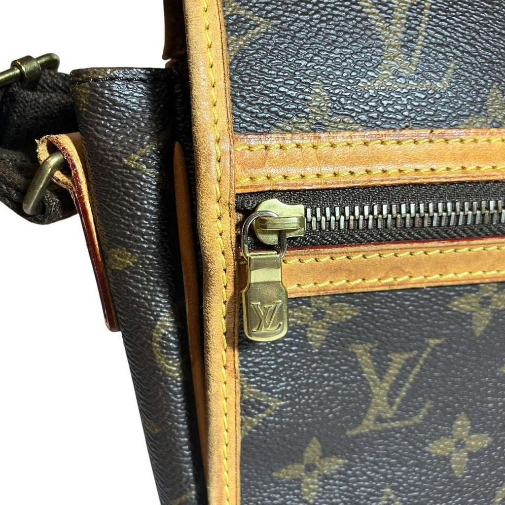 Louis Vuitton Messenger Bosford PM Monogram Shoulder Bag Canvas — view 8