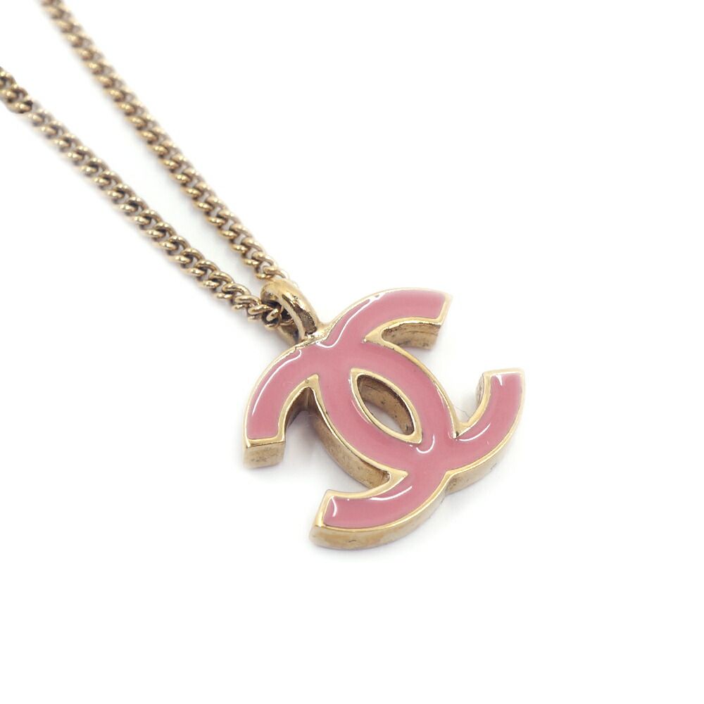 Chanel Necklace CC Logo Pink Gold 42 cm — view 3