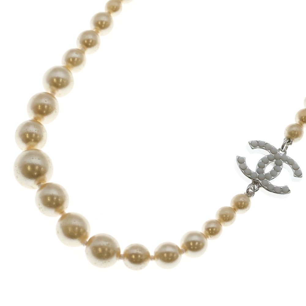 Chanel CC Logo Long Pearl Necklace Gold