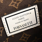 Louis Vuitton Shoulder Bag Petite Sac Plat — view 6