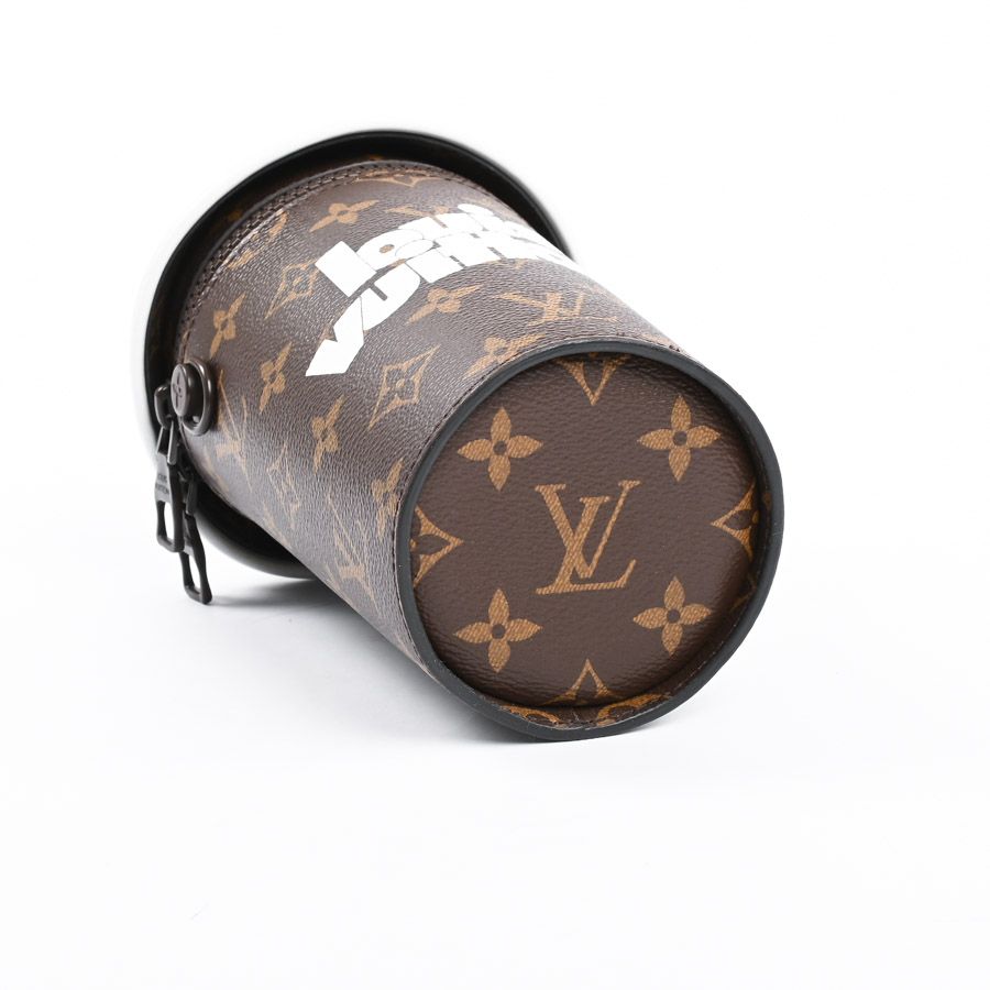 Louis Vuitton Shoulder Bag Coffee — view 5