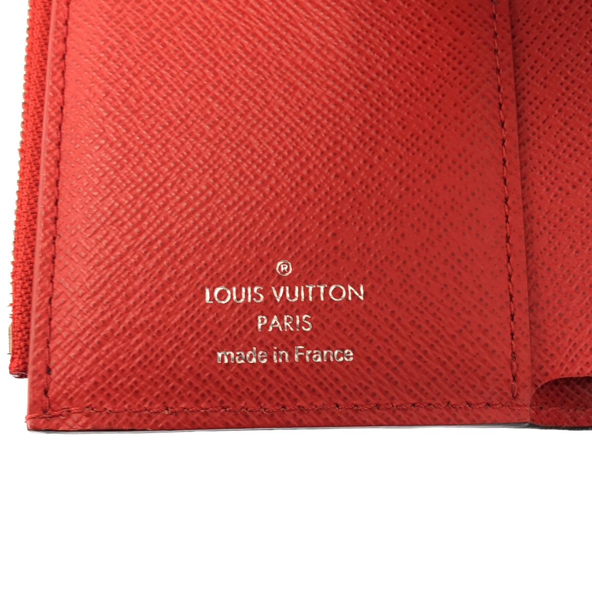 Louis Vuitton Supreme Epi Chain Compact Wallet — view 5