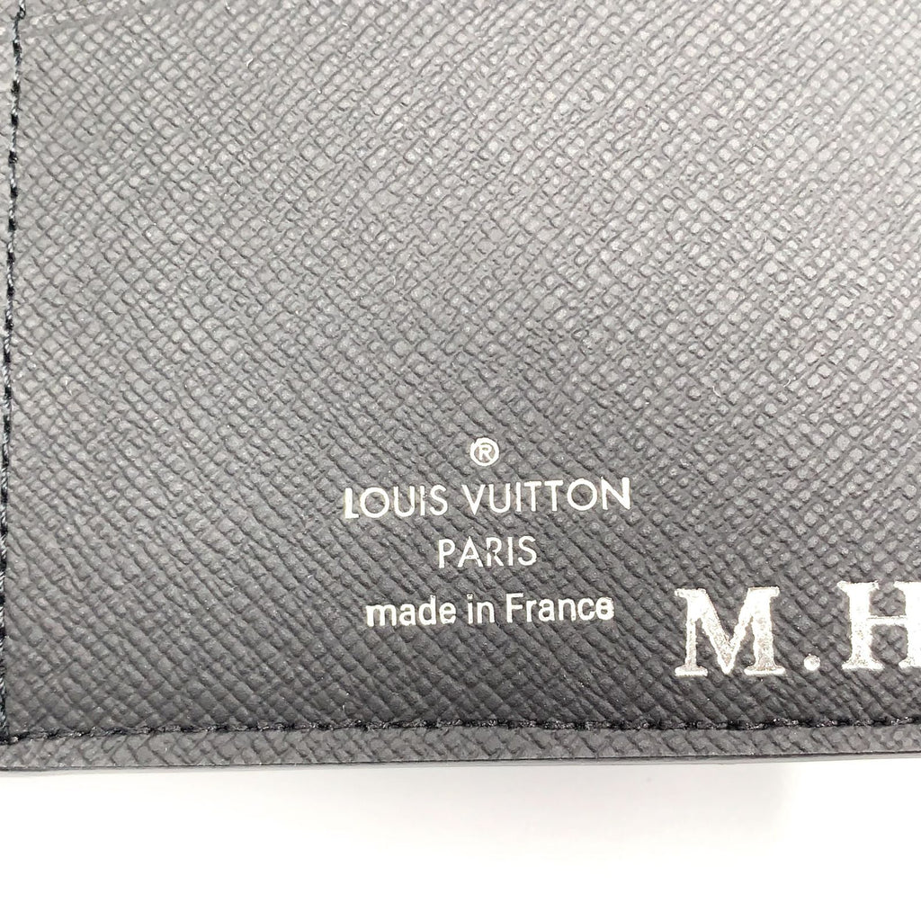 Louis Vuitton Portefeuille Brazza Taiga Initial Leather Black Bifold Wallet — view 4
