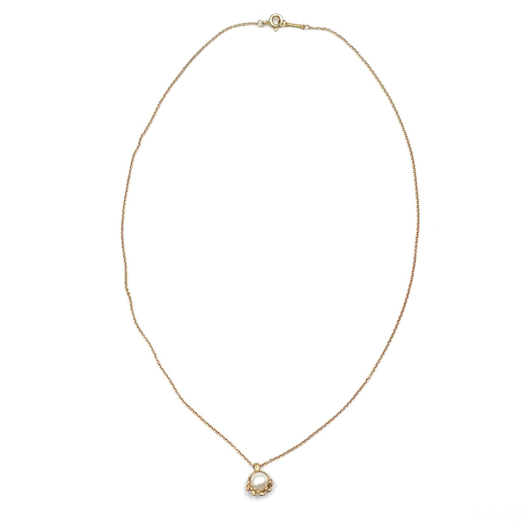 Tiffany & Co Paloma Picasso Olive Leaf Pearl Freshwater Yellow Gold White — view 3