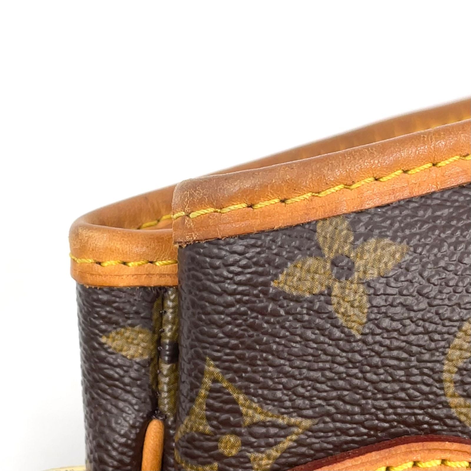 Louis Vuitton Batignolles Oriental Monogram Leather Brown Light Tote Gold — view 9