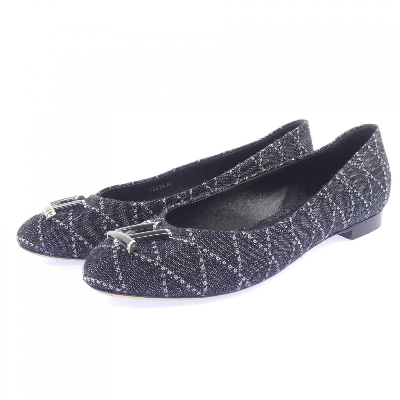 Louis Vuitton LV Twist Shake Line Ballerina Flat Shoes — view 3