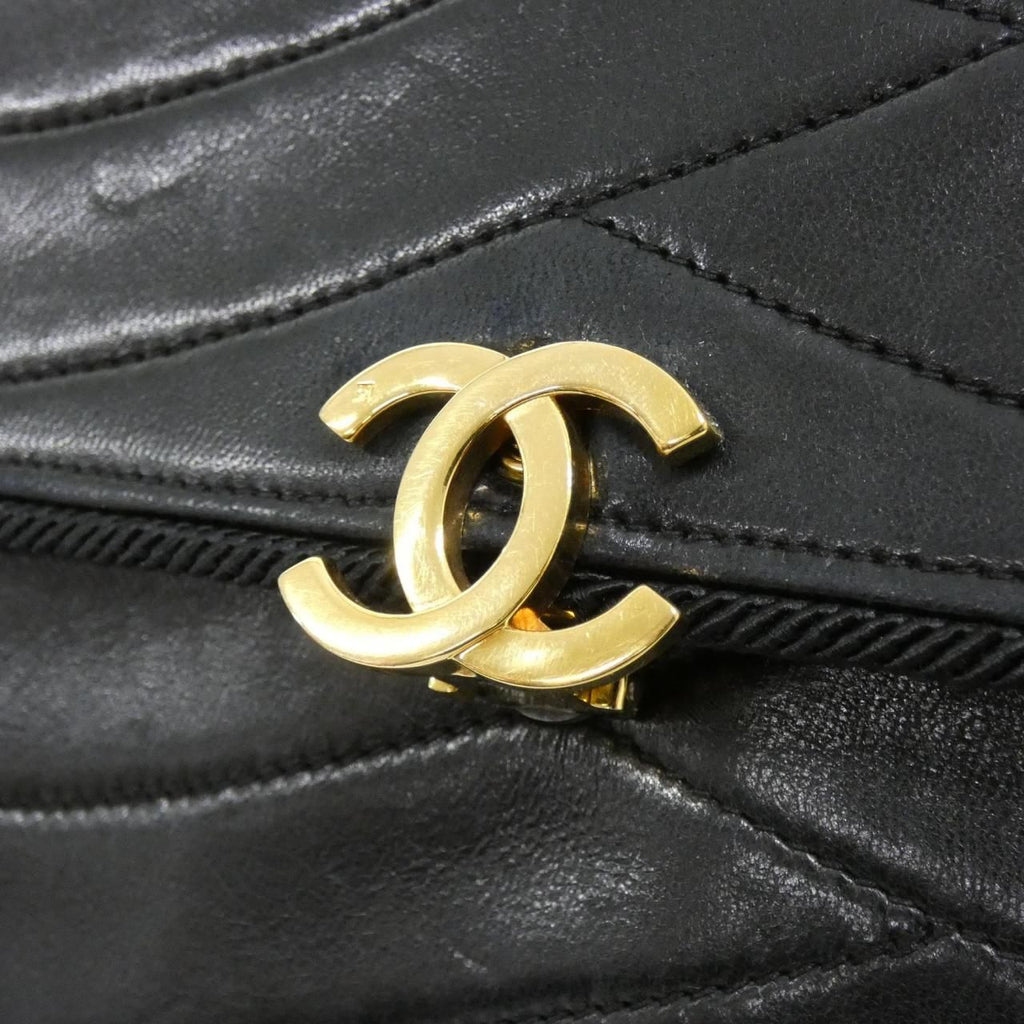 Chanel Vintage Shoulder — view 4