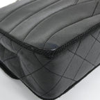 Chanel Vintage Shoulder — view 3