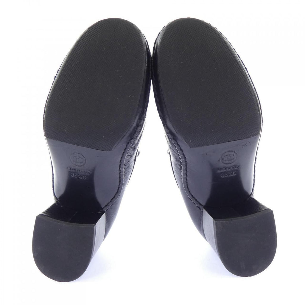 Chanel Loafers Shoes Black — view 4