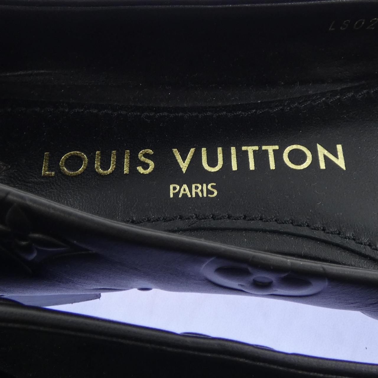 Louis Vuitton Embossed Monogram Nina Line Ballerina Flat Shoes — view 6
