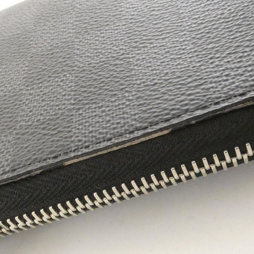 Louis Vuitton Damier Graphite Zippy Dragonne Wallet — view 4