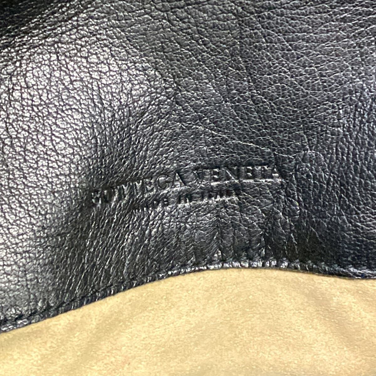 Bottega Veneta Shoulder Bag Intrecciato Black Leather — view 9