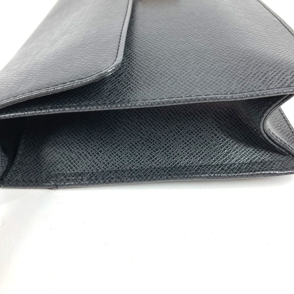 Louis Vuitton Second Bag Selenga Taiga Leather Ardoise Black — view 7