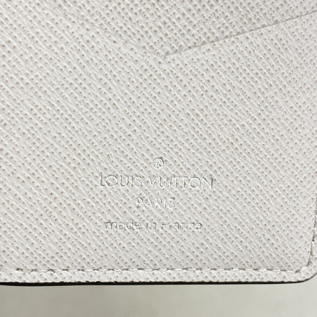 Louis Vuitton Card Case Taigarama Organizer de Poche Antarctic — view 4