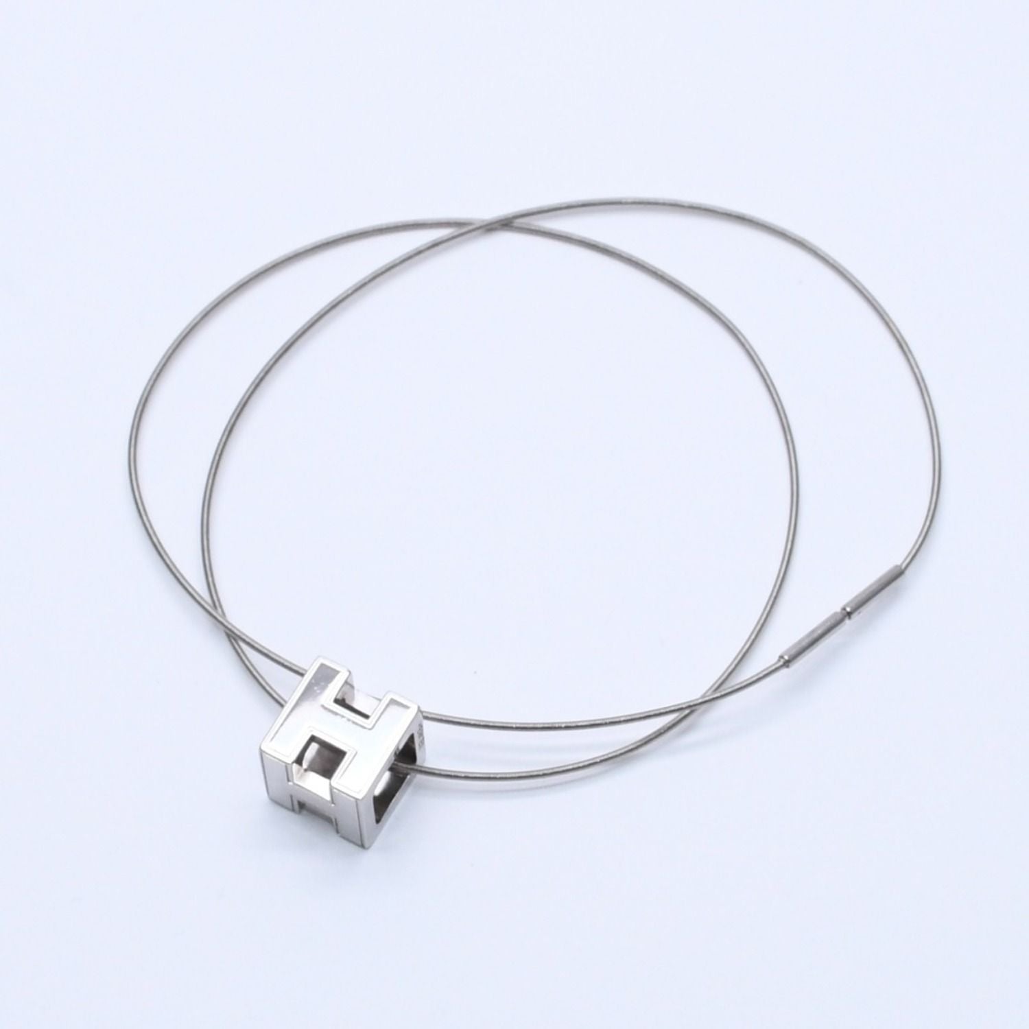 Hermes Cage D'h Cube Wire Necklace Silver — view 2