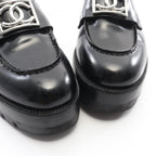 Chanel Loafers CC Logo Black Leather — view 8