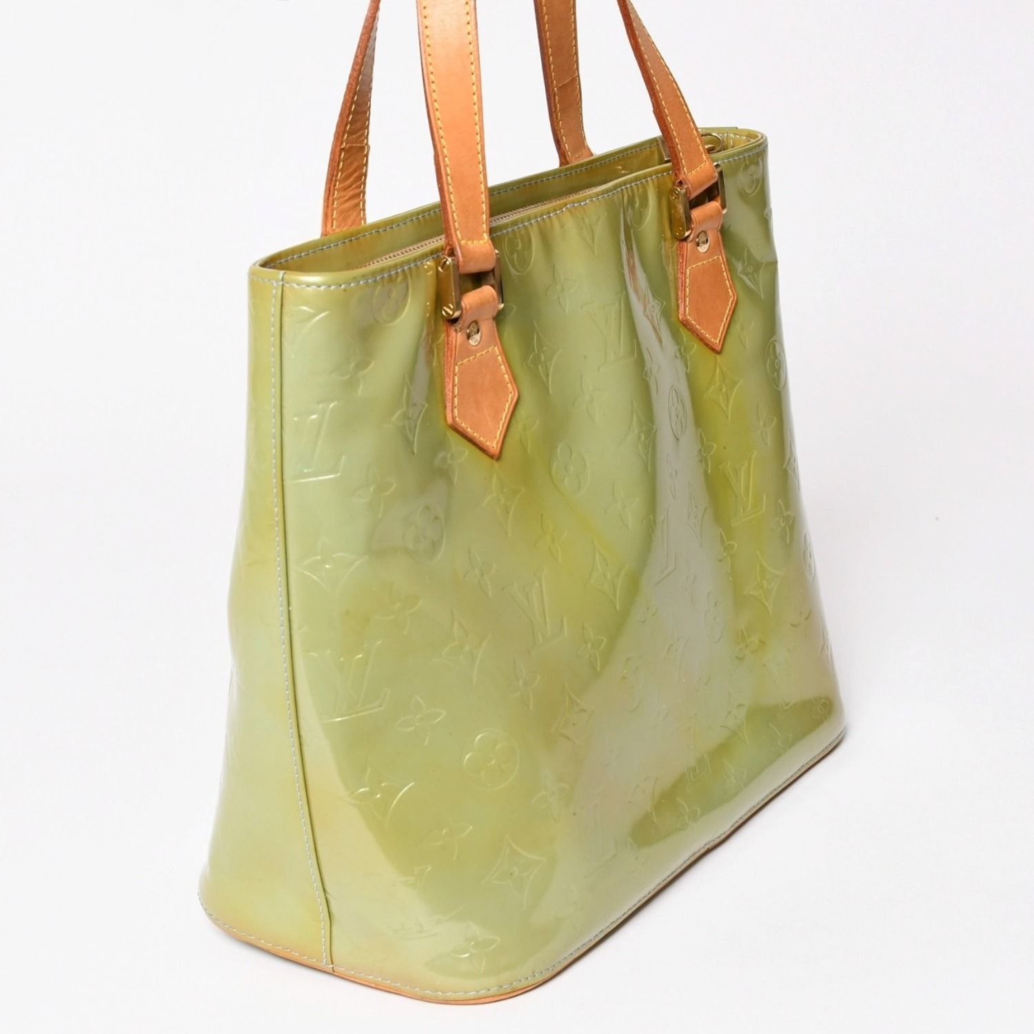 Louis Vuitton Monogram Vernis Houston Green Handbag Gold — view 3