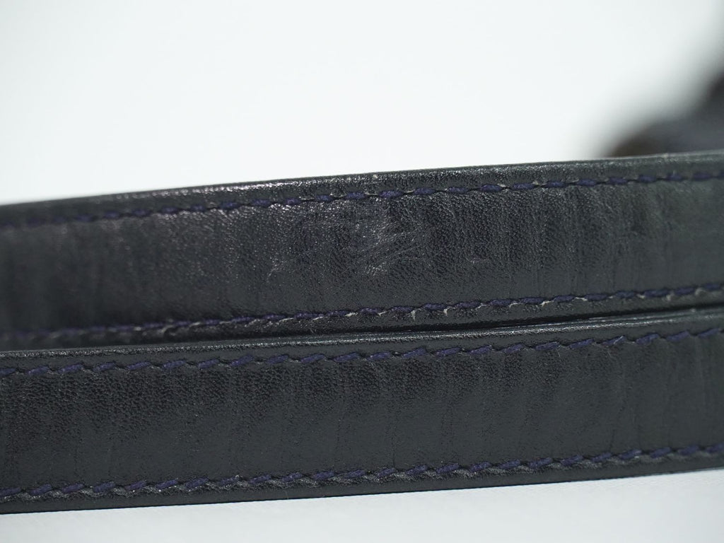 Gucci Vintage Shoulder Bag Pochette Leather Navy — view 5