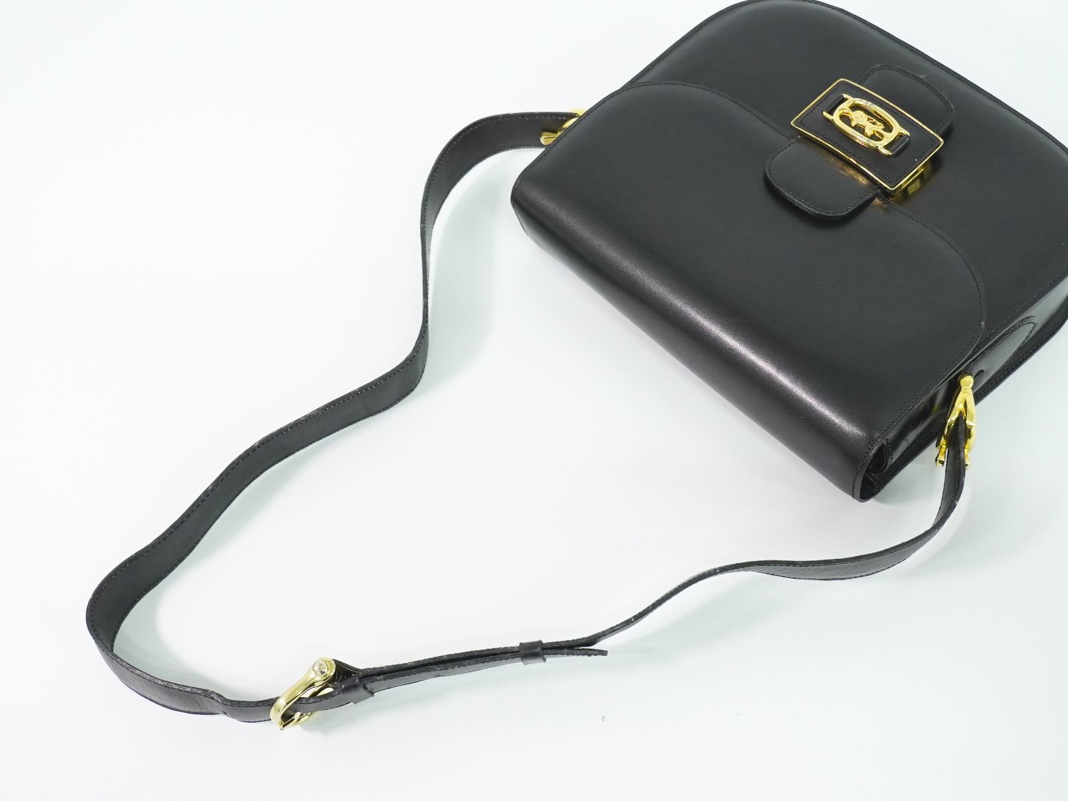 Celine Carriage Shoulder Bag Leather Black — view 4