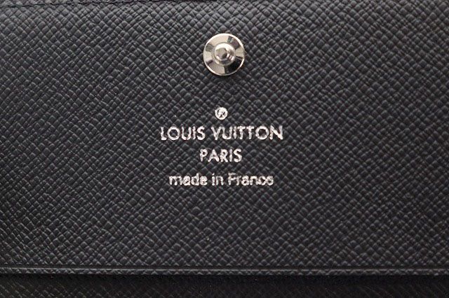 Louis Vuitton Card Case Envelope Carte de Visite NM Taiga Leather Business — view 8