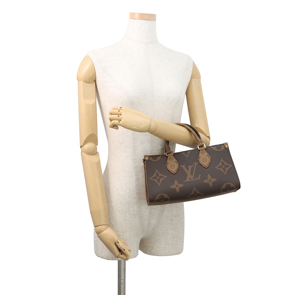 Louis Vuitton Handbag Monogram Reverse Giant On The Go East West Chain — view 4