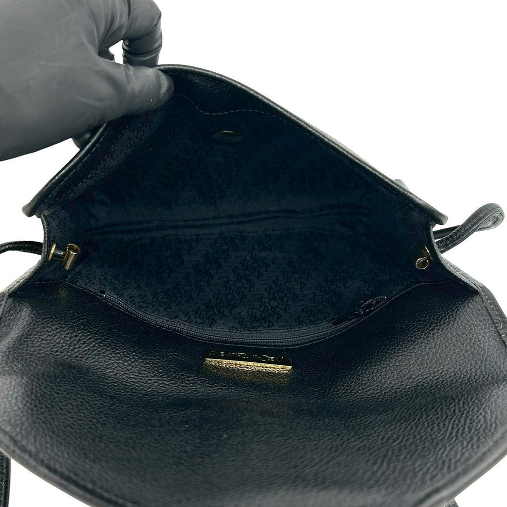 Saint Laurent Vintage YSL Logo Leather Shoulder Bag Black — view 9