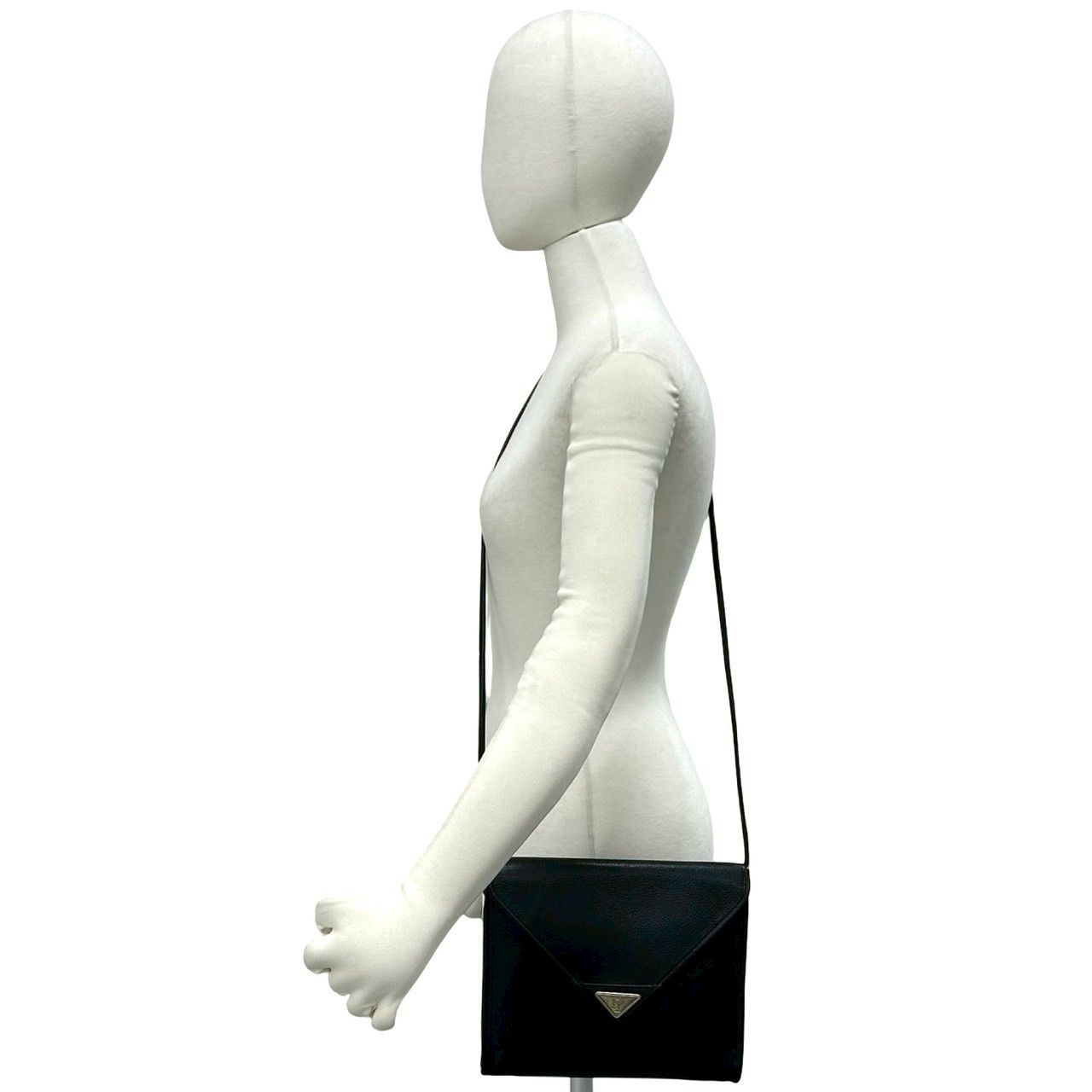 Saint Laurent Vintage YSL Logo Leather Shoulder Bag Black — view 2