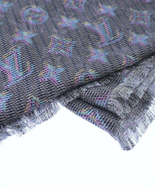 Louis Vuitton Shawl Scarf — view 2