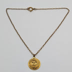 Chanel CC Logo Gold Pendant First Era Vintage — view 5