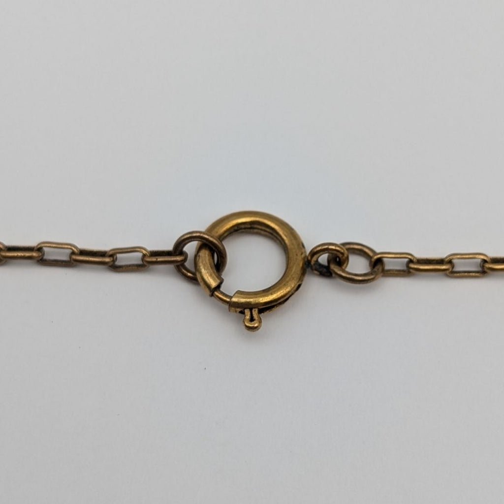 Chanel CC Logo Gold Pendant First Era Vintage — view 4