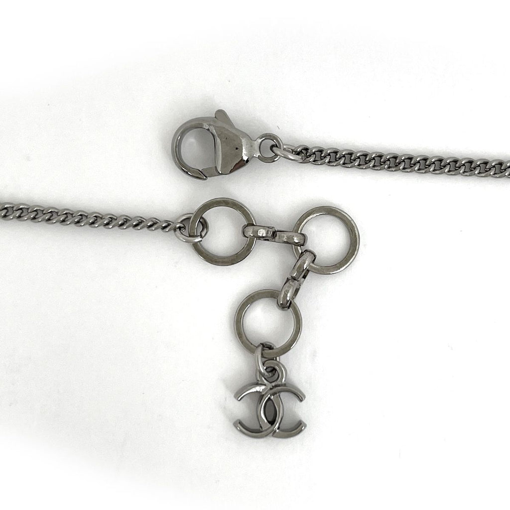 Chanel CC Logo Rhinestone Necklace Star Shooting Silver Plated Black — view 3