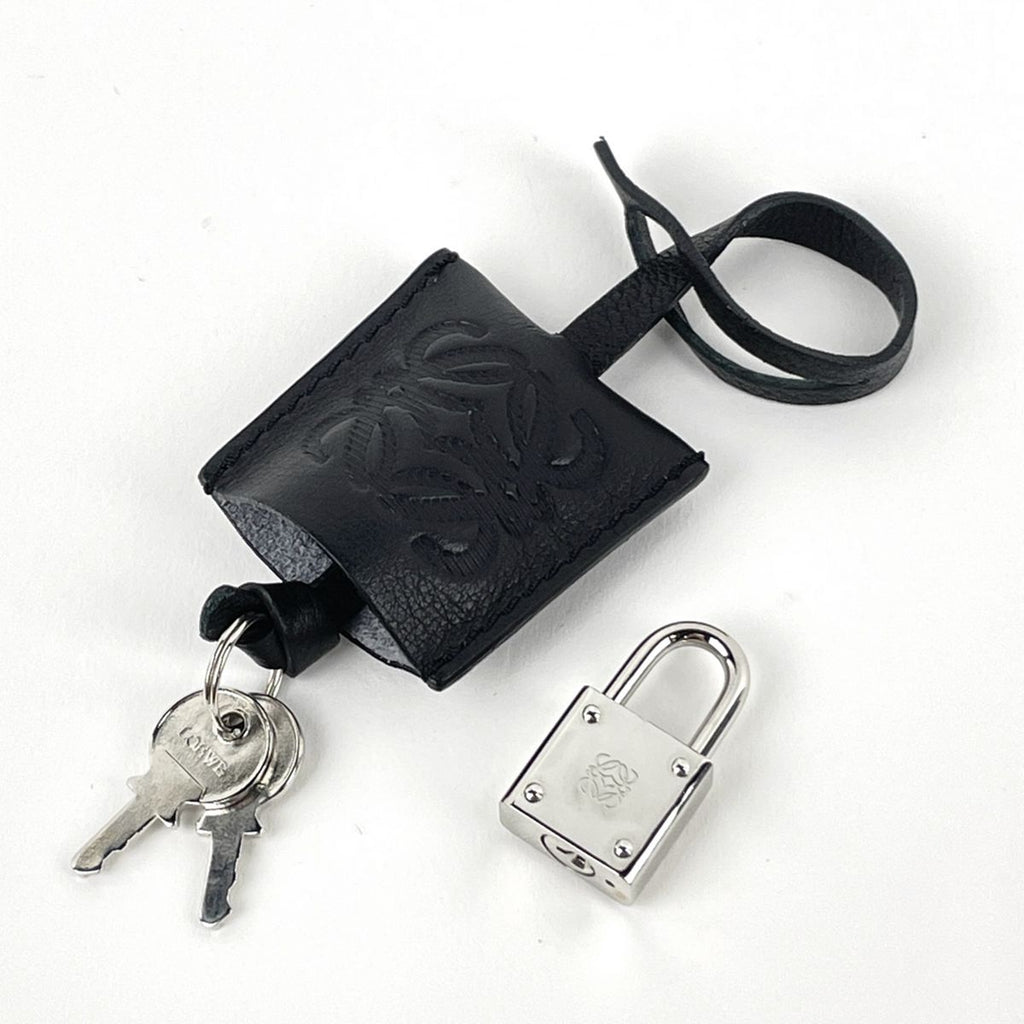 Loewe Amazona 28 Anagram Handbag Leather Black — view 9