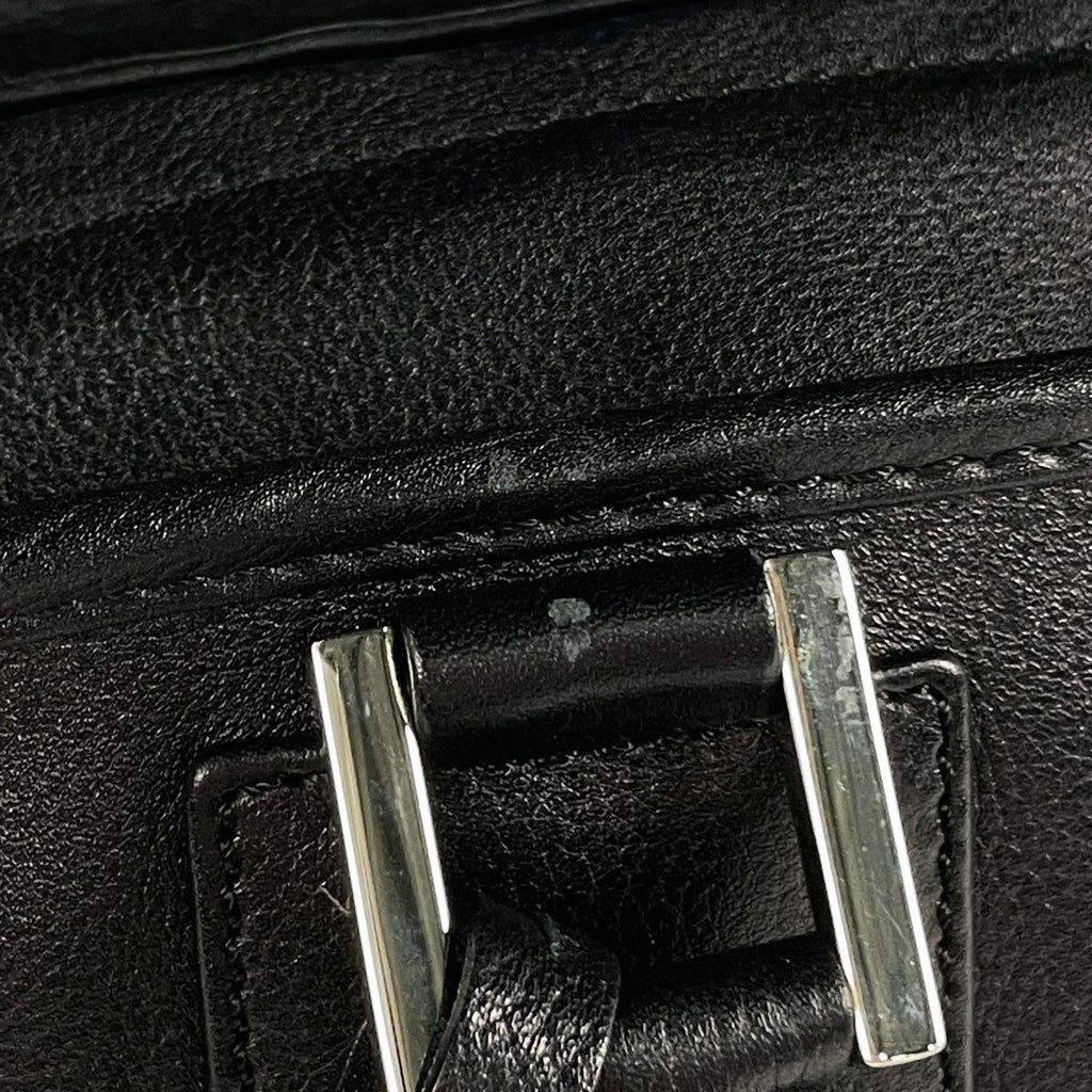 Loewe Amazona 28 Anagram Handbag Leather Black — view 5