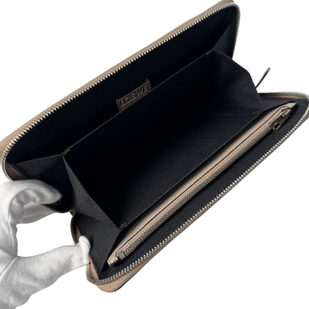 Loewe Repeat Anagram Wallet Multi Case Card — view 5