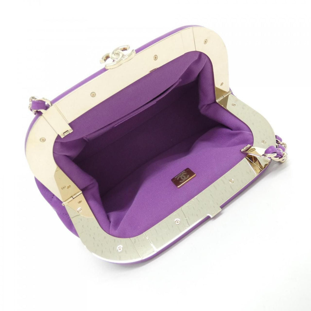 Chanel Shoulder Bag Purple — view 7