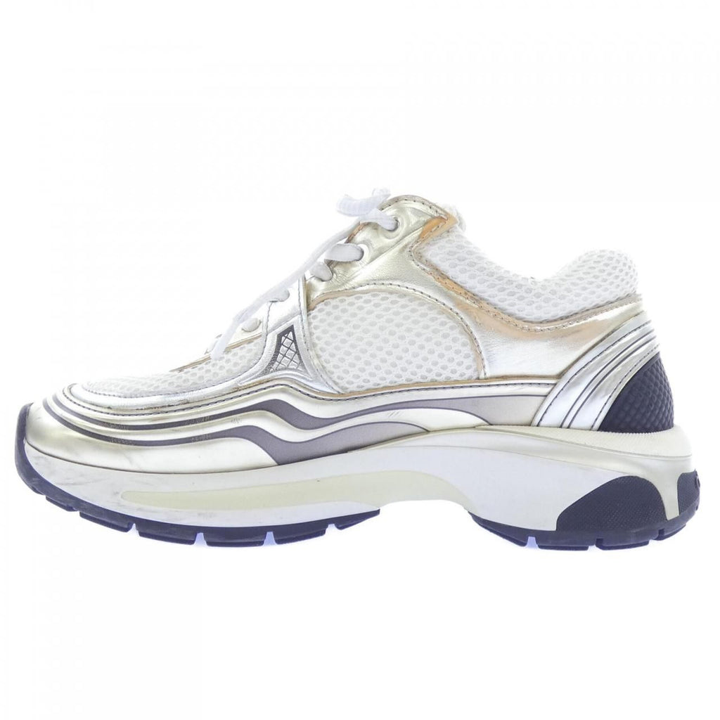 Chanel Sneakers Beige — view 2