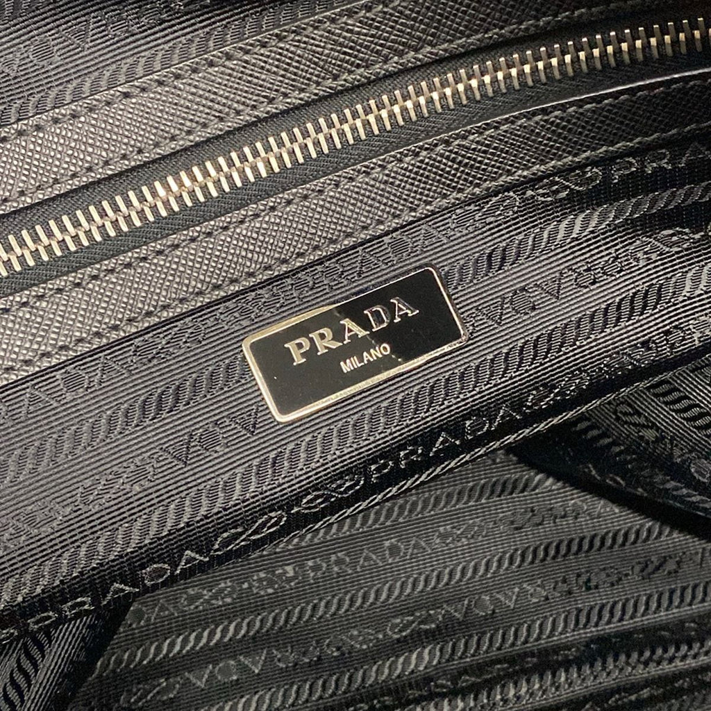 Prada Business Bag Black No Lock Leather — view 9