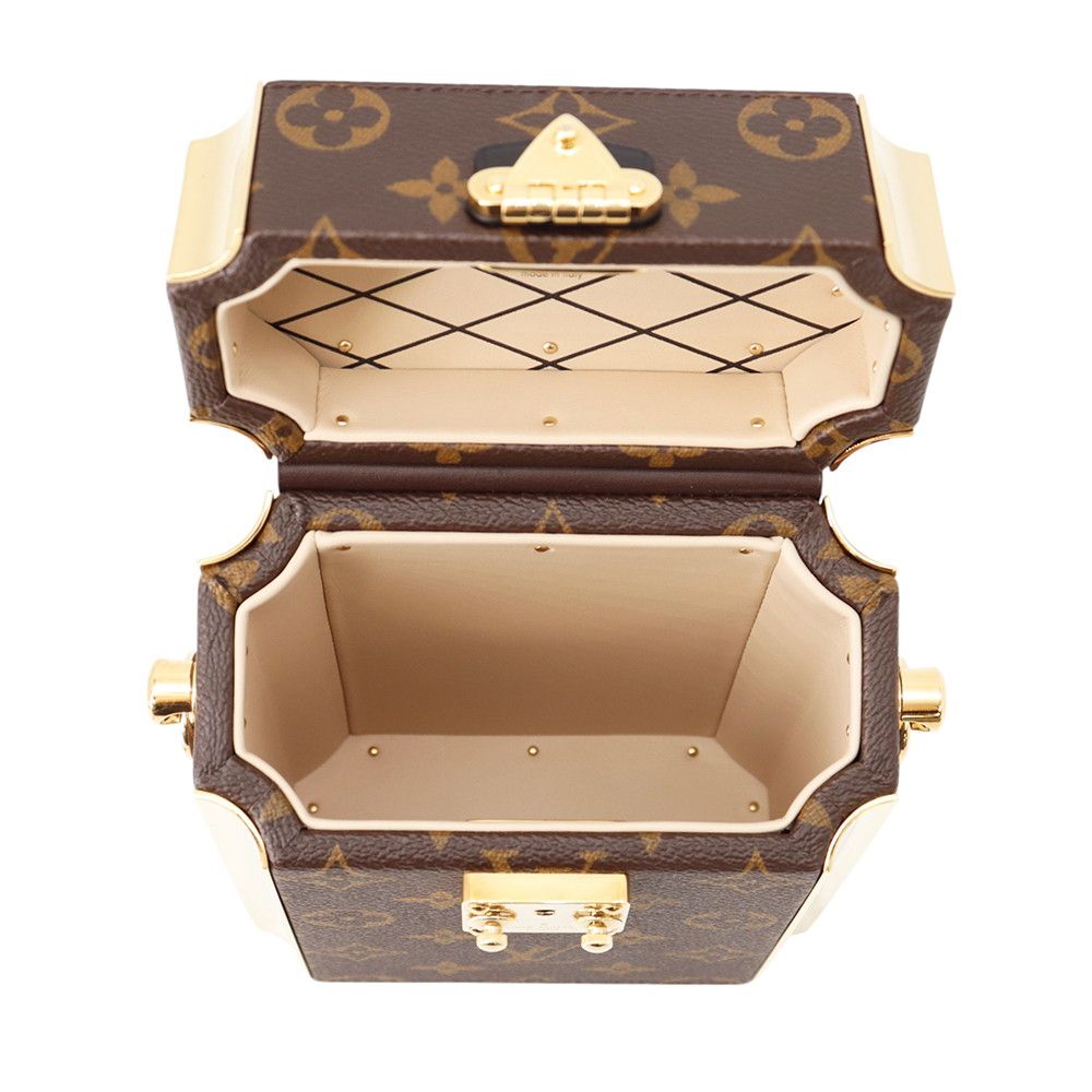 Louis Vuitton Monogram Camera Box 2-Way Shoulder — view 8