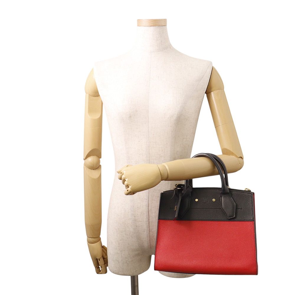 Louis Vuitton Leather City Steamer PM 2-Way Shoulder — view 4