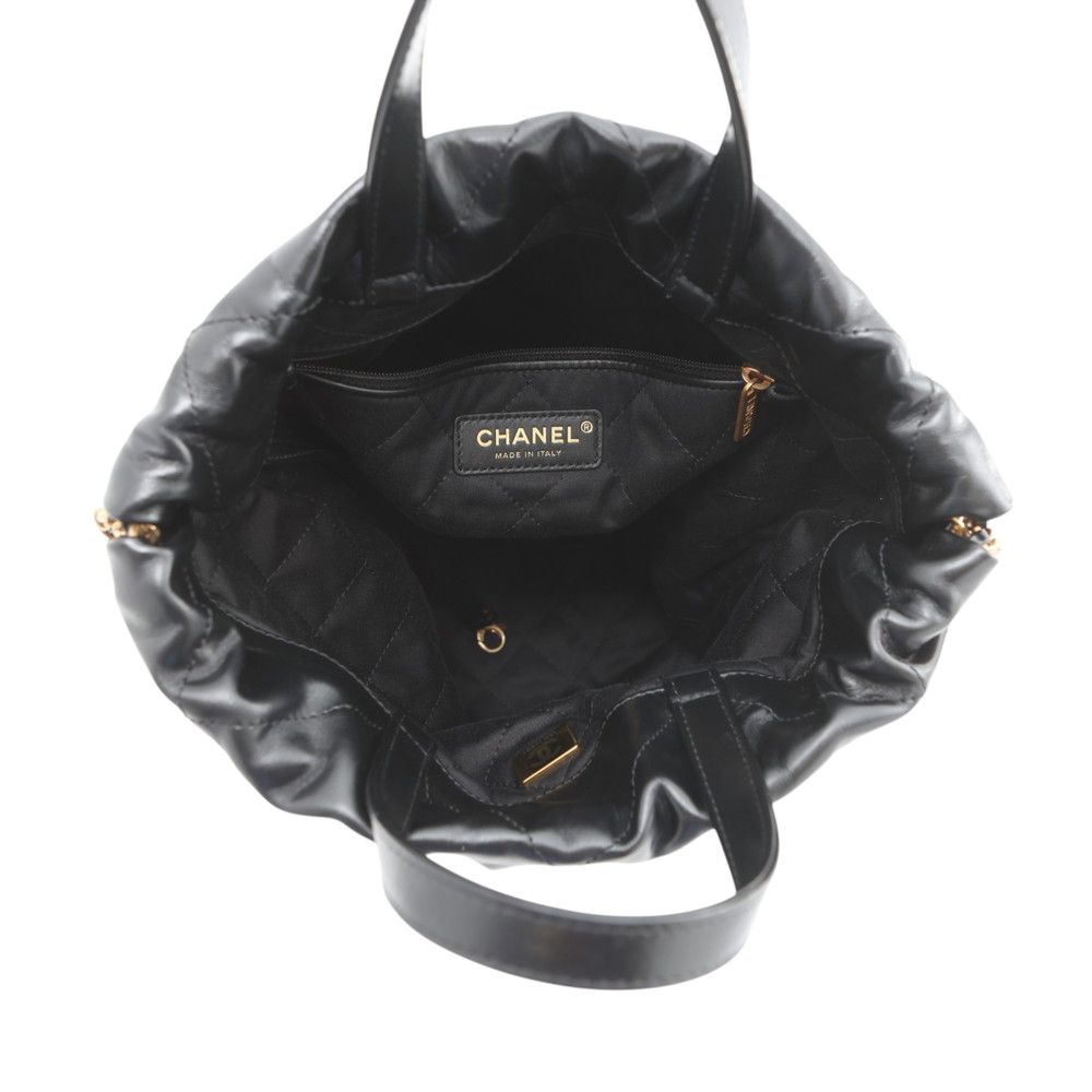 Chanel Backpack 22 Small Shiny Calfskin Black — view 5