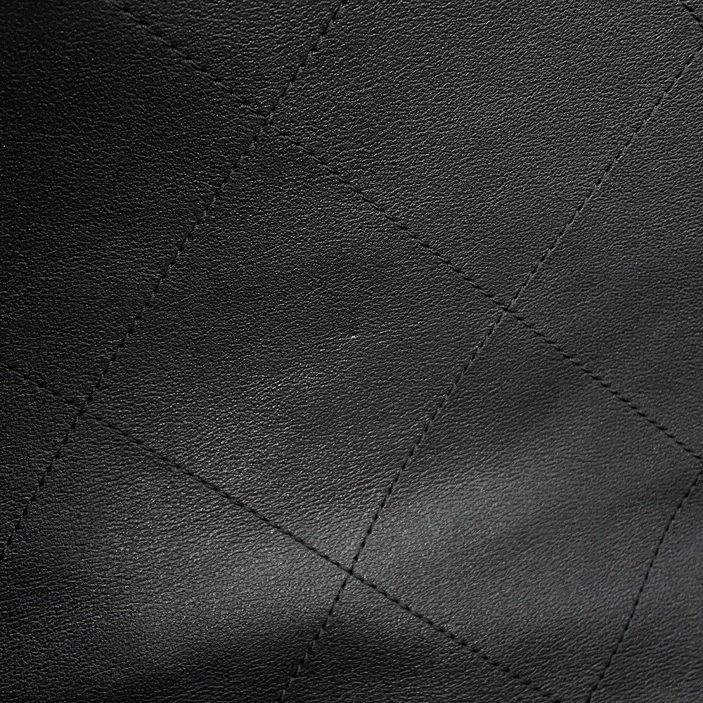 Chanel Tote Quilted CC Logo Maxi Shopping 2-Way Black — view 9