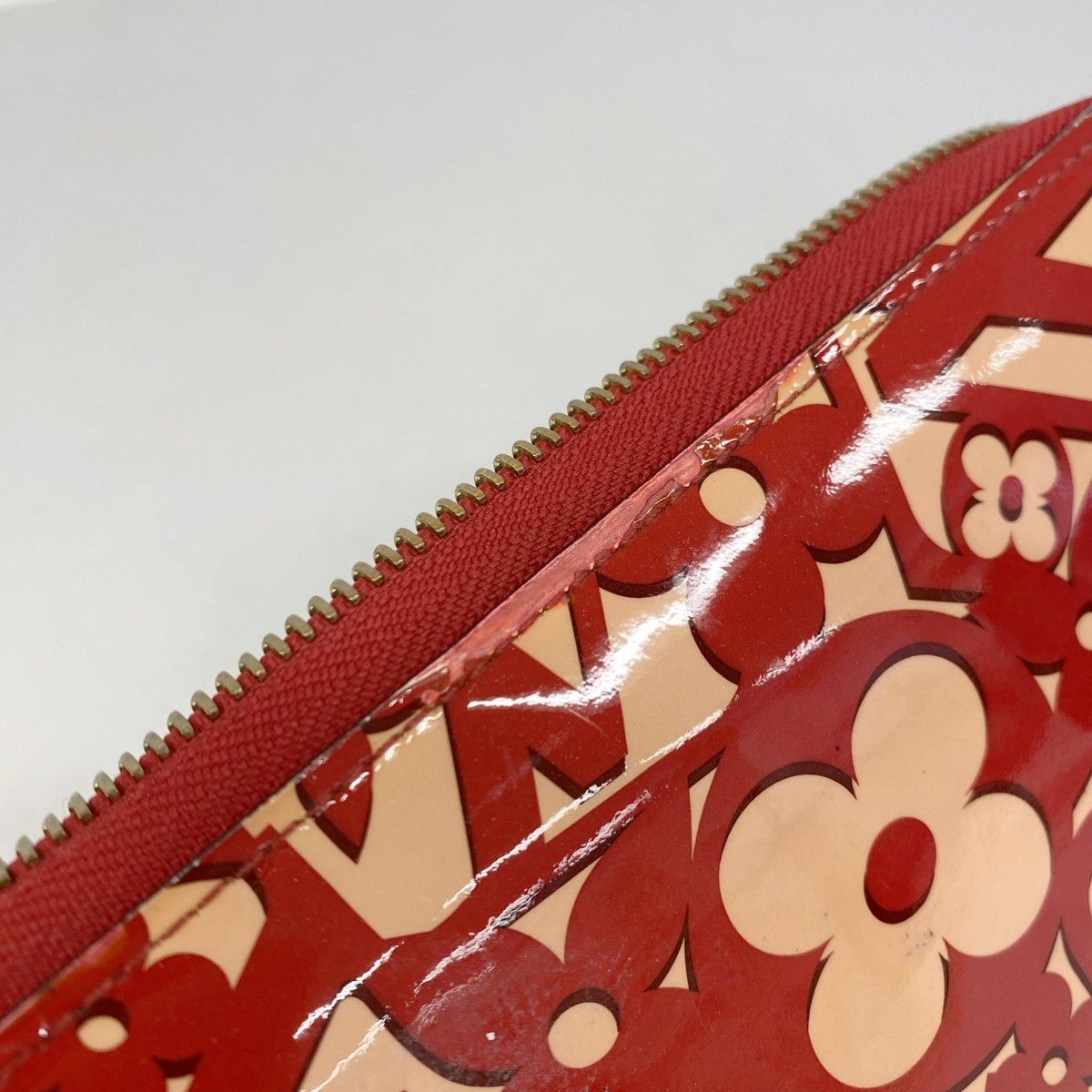 Louis Vuitton Wallet Suit Monogram Zippy Pomme D'amour — view 5