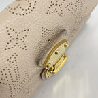 Louis Vuitton Trifold Wallet Mahina Portefeuille Amelia Pearl — view 7