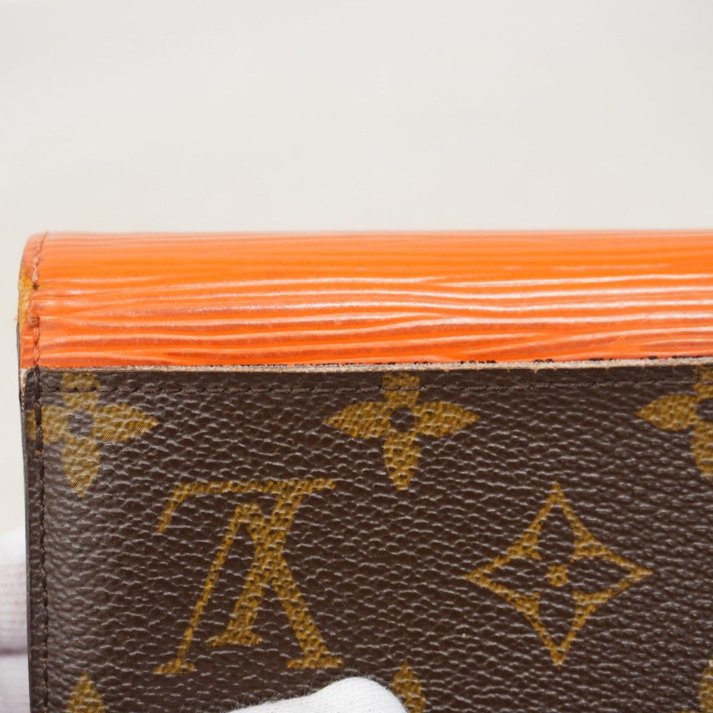 Louis Vuitton Trifold Wallet Monogram Epi Portefeuille Marie Lou Compact Piment — view 6