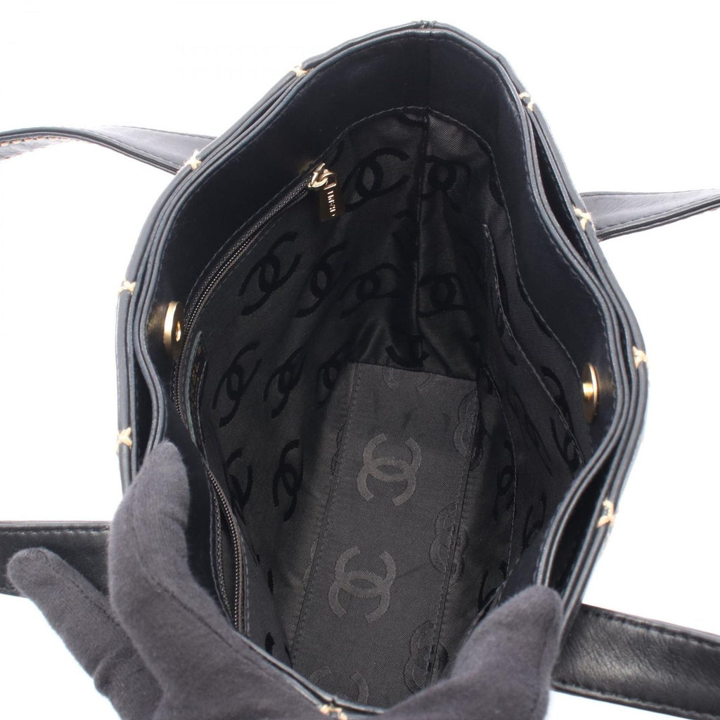 Chanel Tote Wild Stitch Black Leather Handbag — view 3