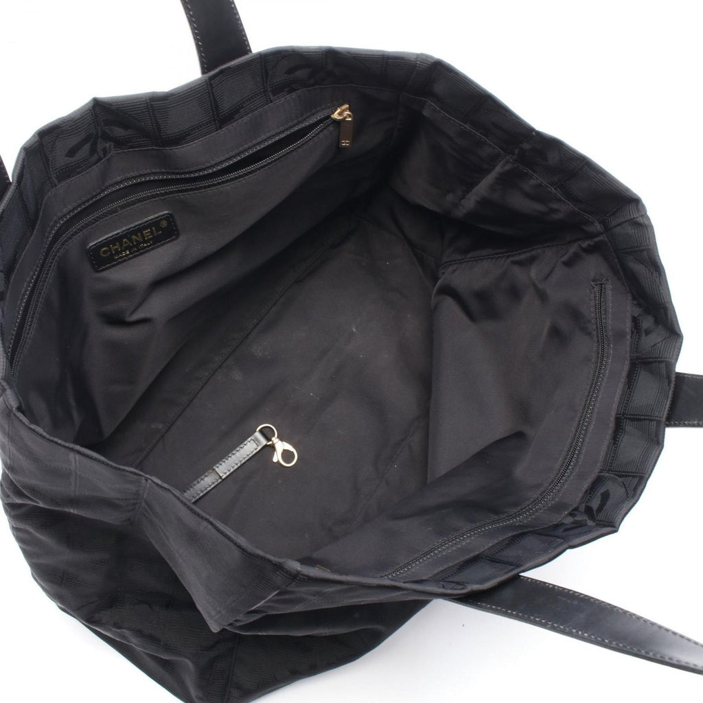 Chanel Tote New Travel Line Black Nylon Leather — view 3