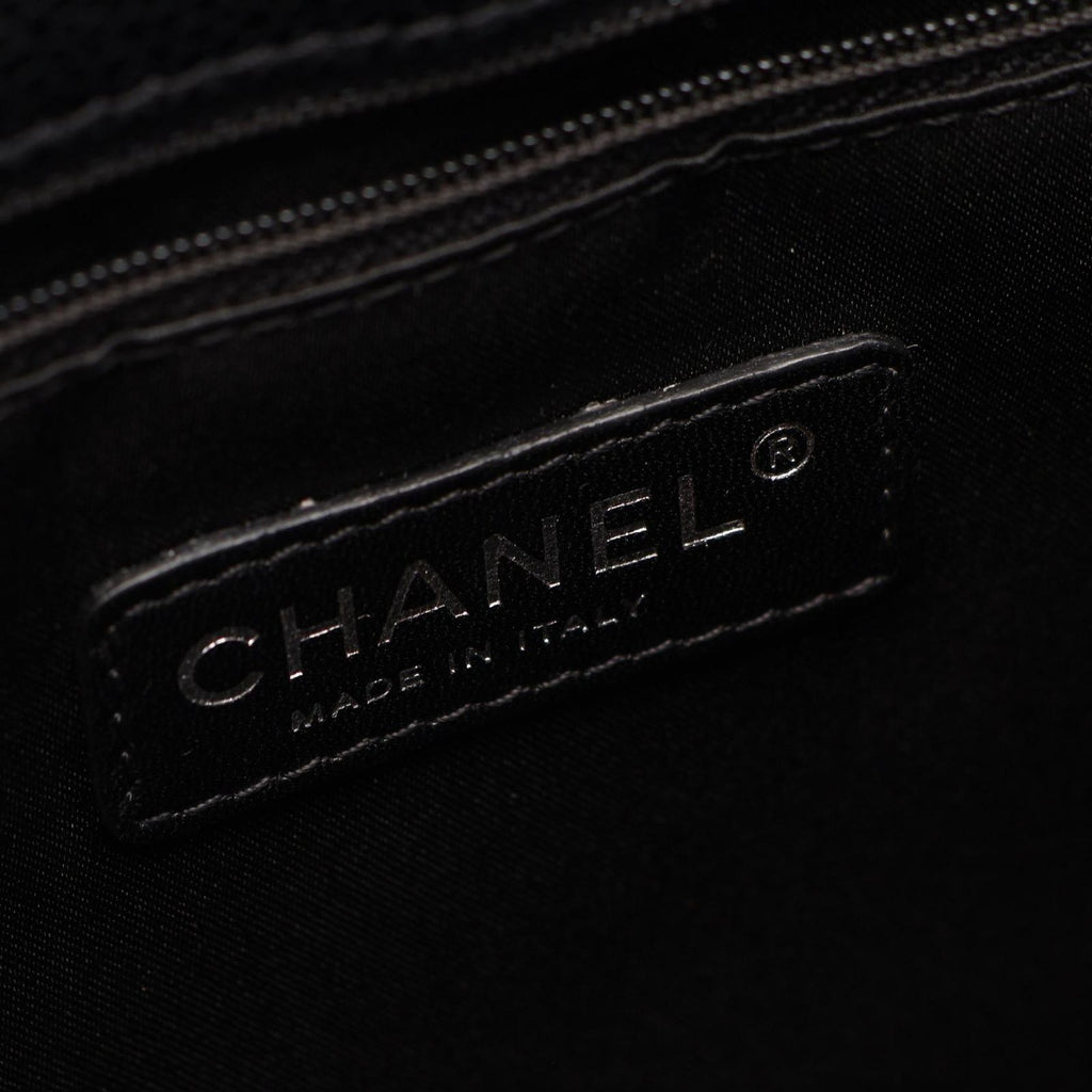Chanel Tote Quilted Grand Shopping GST Black Caviar Leather Chain — view 4