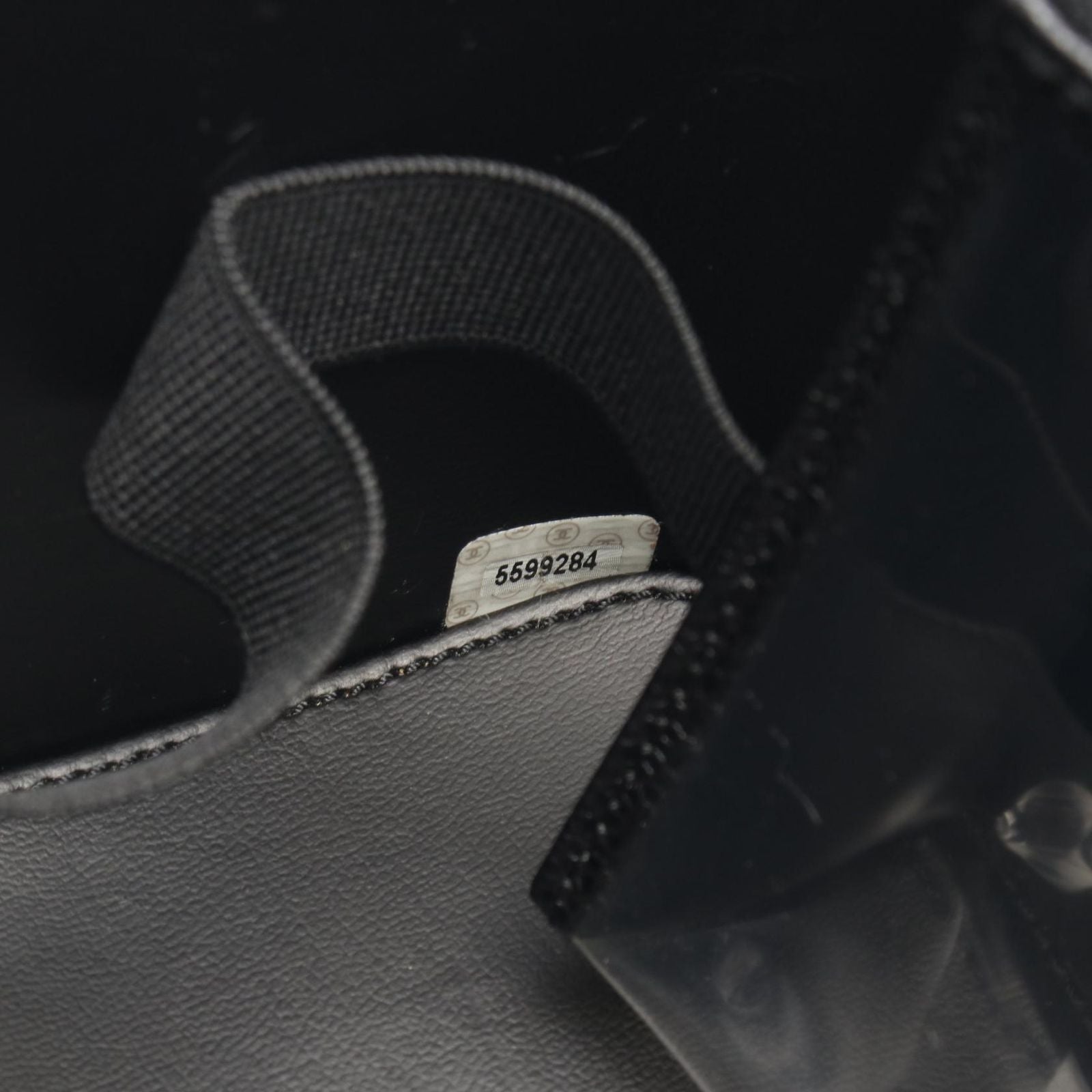 Chanel Handbag CC Logo Vanity 2-Way Black Caviar Leather CC Shoulder — view 5