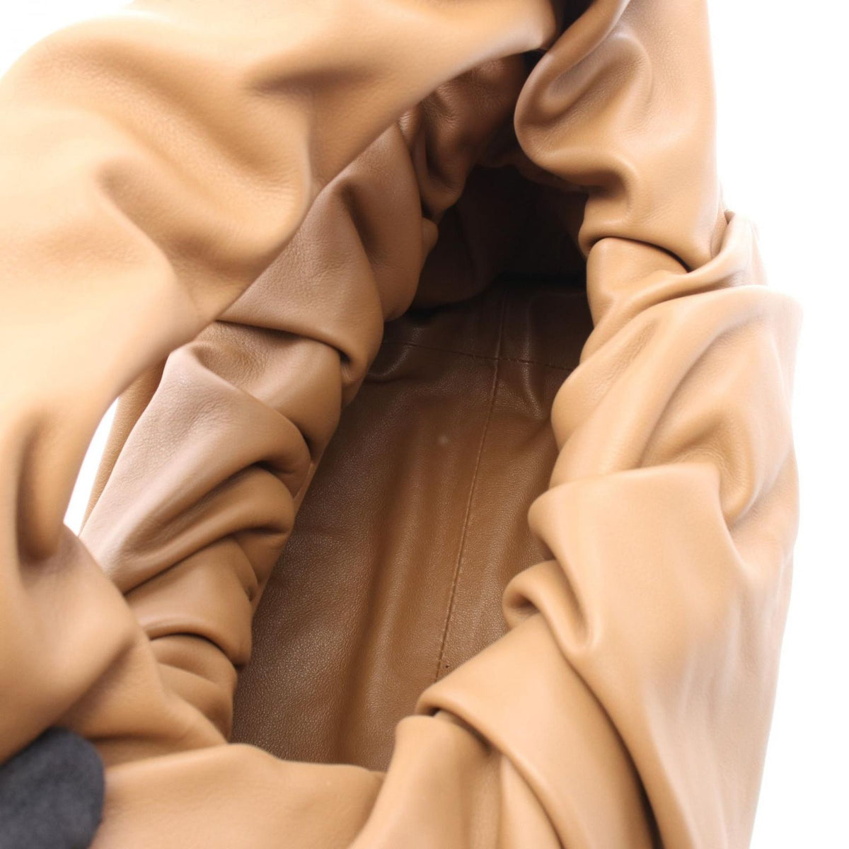 Bottega Veneta Shoulder Bag the Pouch Brown Lambskin the — view 3