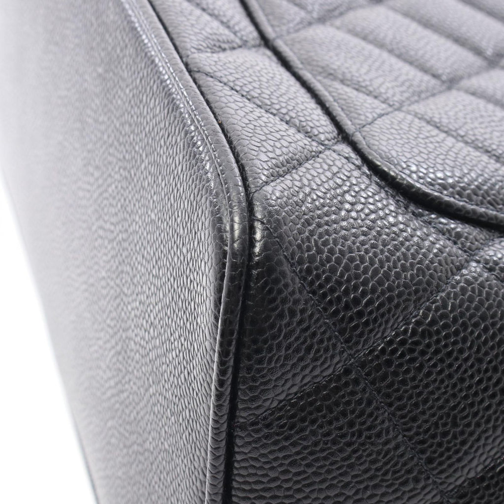 Chanel Tote Reissue Black Caviar Leather — view 8